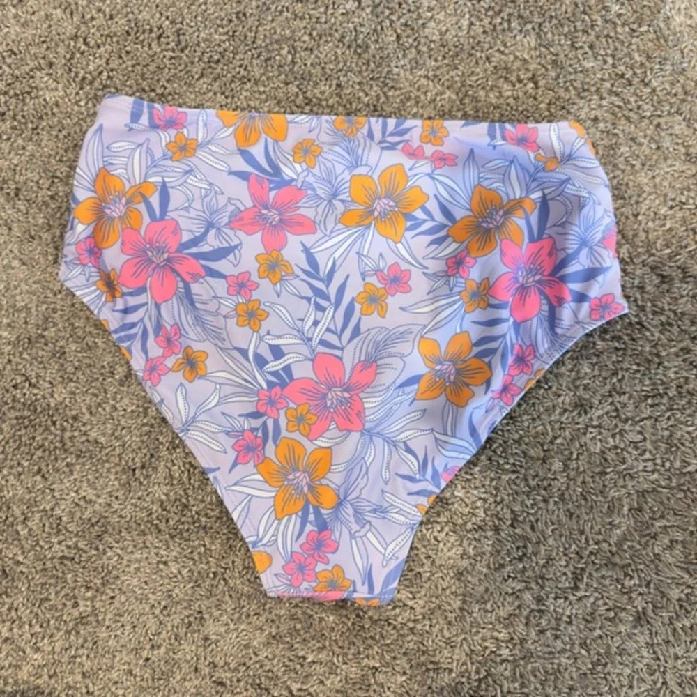 Hurley Girls XL 14/16 High Waisted Swim Bottoms Floral‎ Purple UPF 50+ Bikini